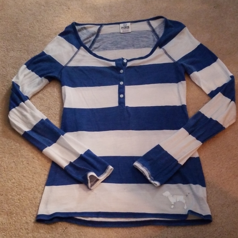 Victoria's Secret Pink Long Sleeve size XS